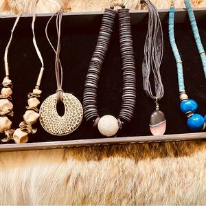 Costume jewelry necklaces (5)